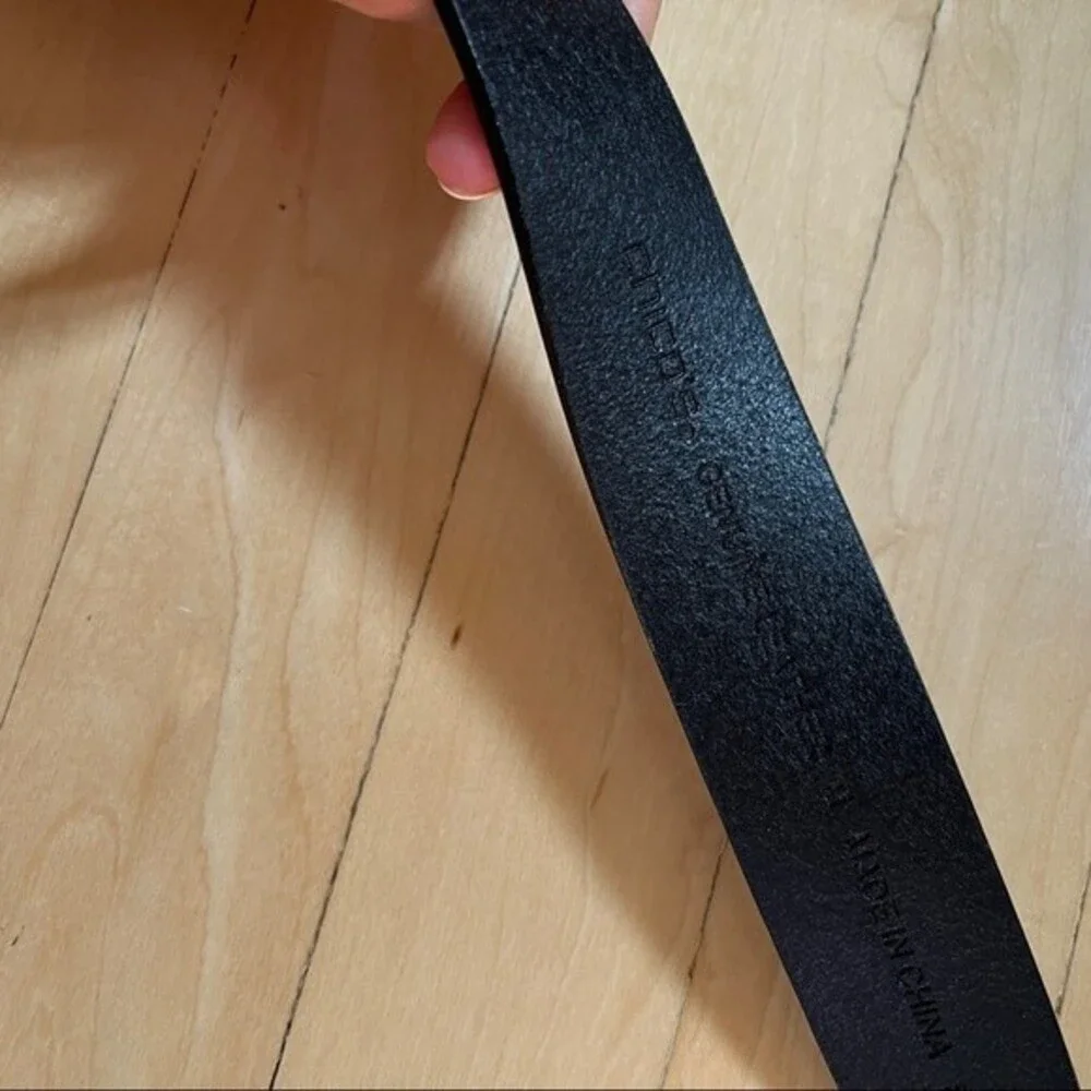 Chico’s Leminta Stretch Black Leather Belt with Silver Buckle M